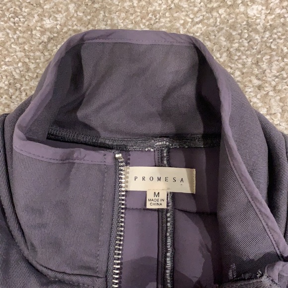 COPY - Free people look alike quilted jacket. Much thicker and warmer. - Picture 2 of 3